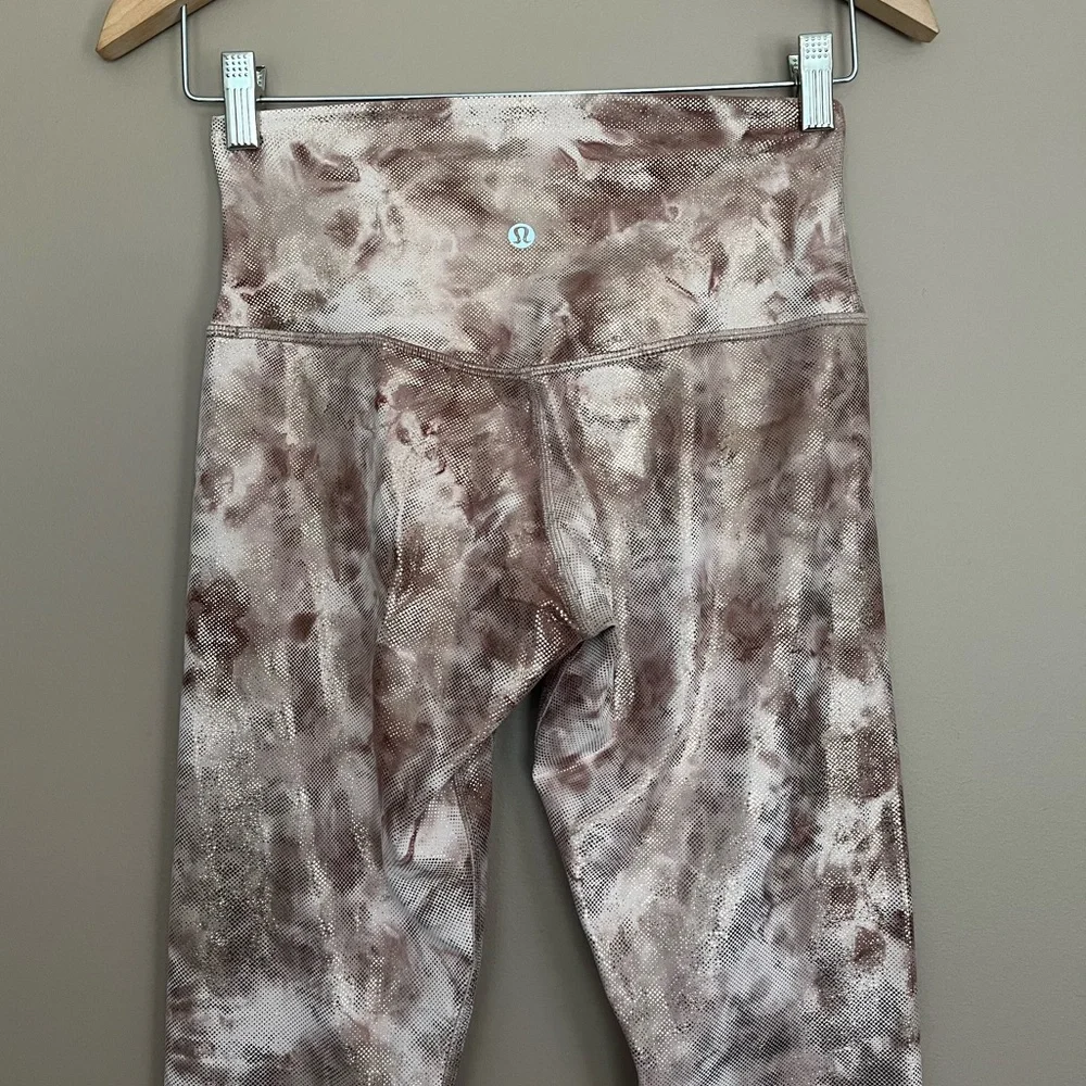 {Lululemon} Align Crop 23" Shine in Diamond Dye Misty Shell Cacao Diffuse Foil - Picture 5 of 10